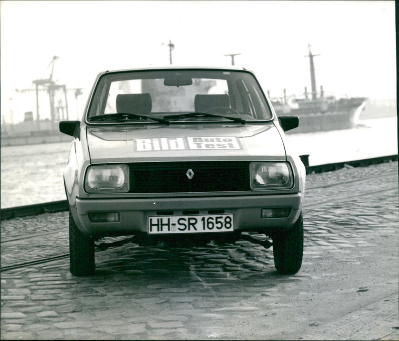 Renault - Vintage Photograph