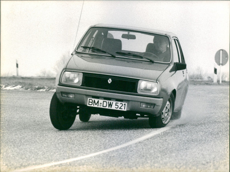 Renault - Vintage Photograph