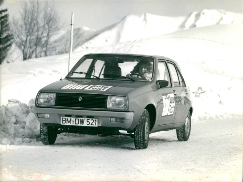 Renault - Vintage Photograph