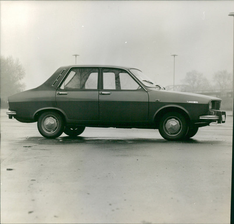 Renault - Vintage Photograph