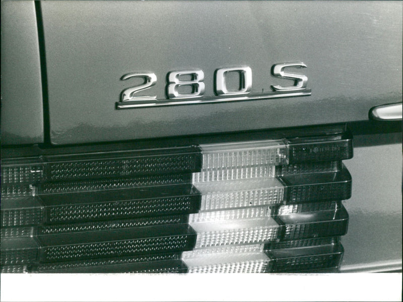 Mercedes-Benz 280 - Vintage Photograph