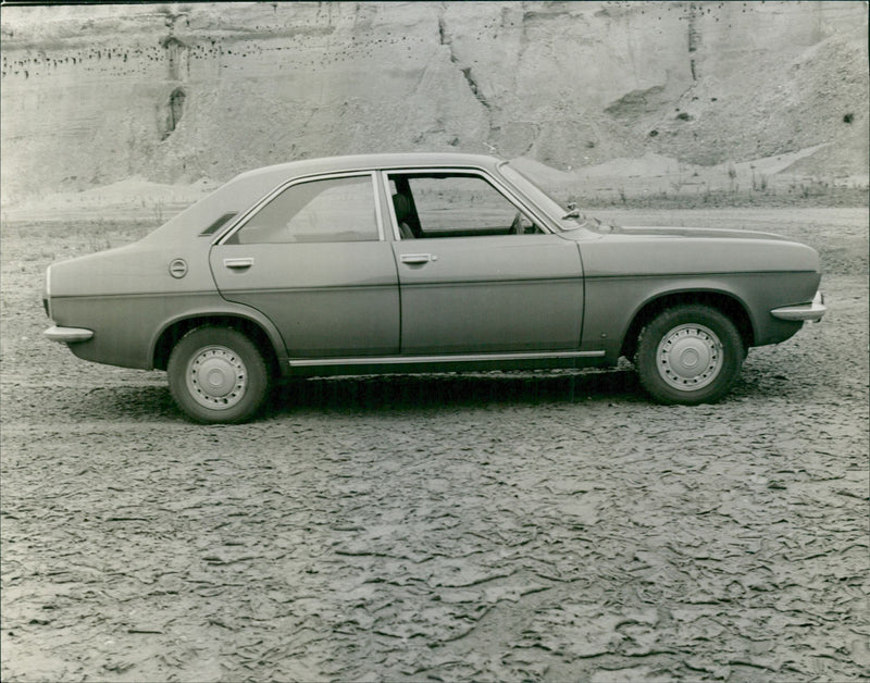 Chrysler. - Vintage Photograph