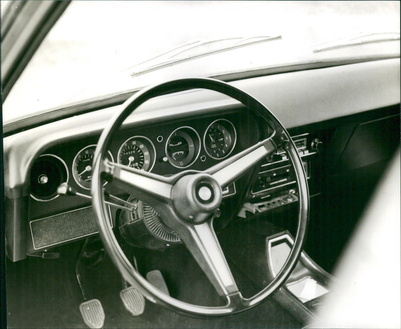 Chrysler. - Vintage Photograph