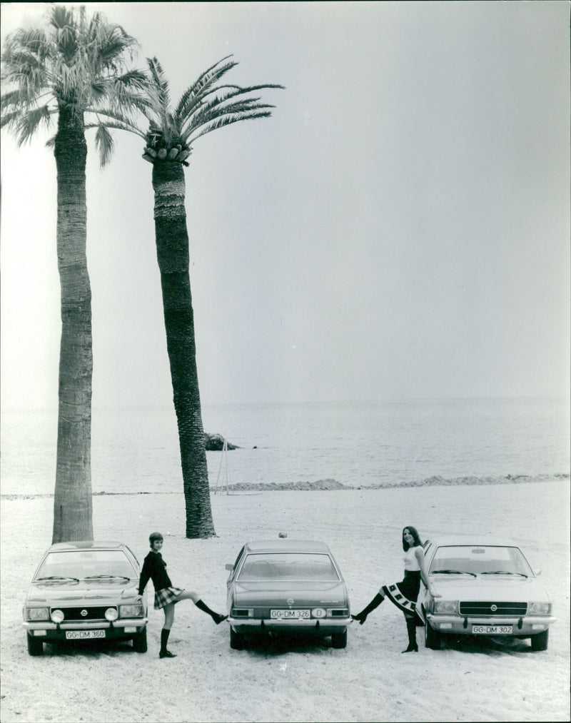 Opel Varius - Vintage Photograph