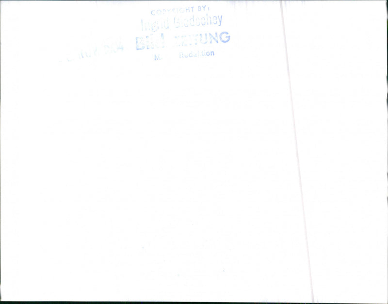 Mercedes-Benz 190 E 2.3-16 - Vintage Photograph