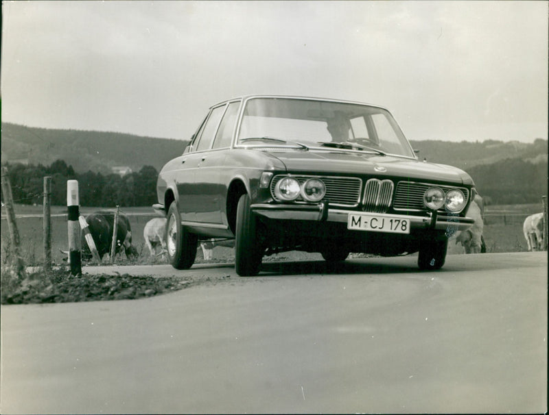 BMW 520 - Vintage Photograph