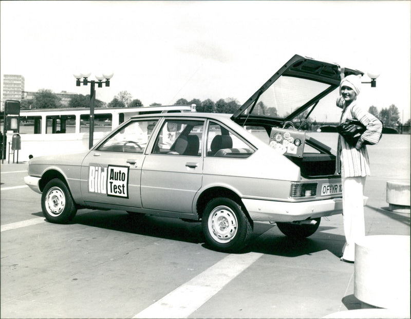 MARCOVARIUS BPJUUOS - Vintage Photograph