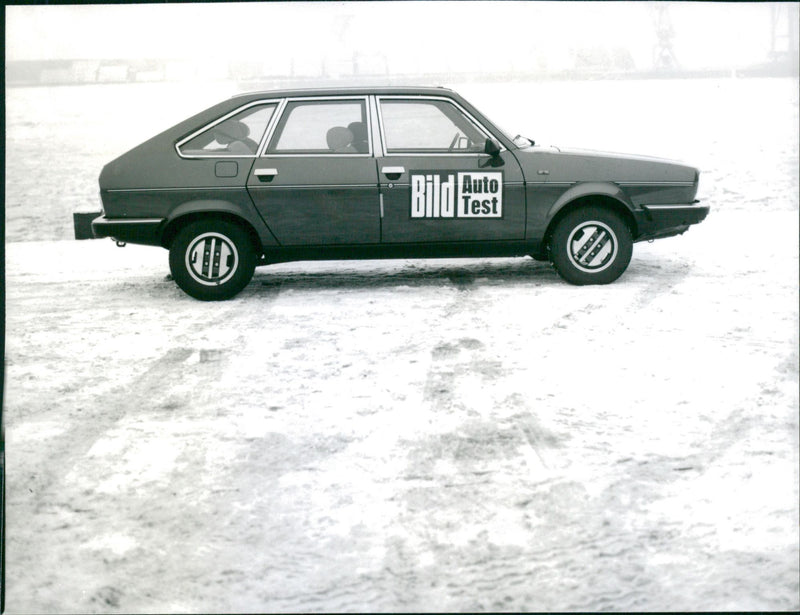 Renault Various Car. - Vintage Photograph