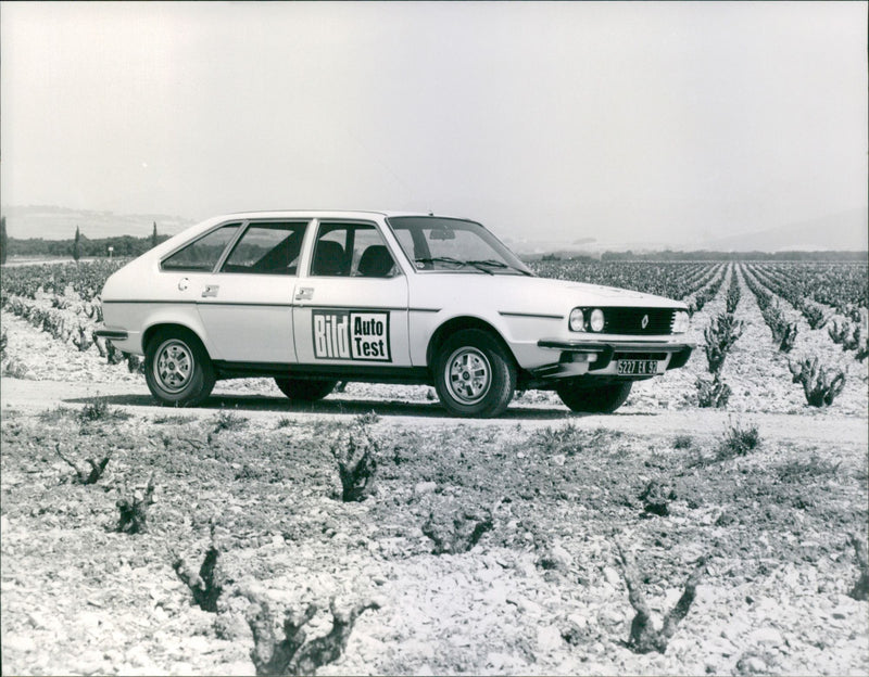 Renault Various Car. - Vintage Photograph