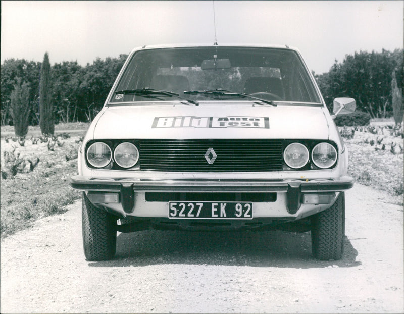 Renault Various Car. - Vintage Photograph