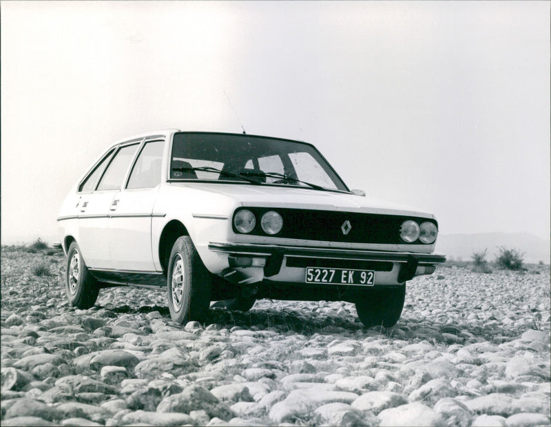 Renault Various Car. - Vintage Photograph