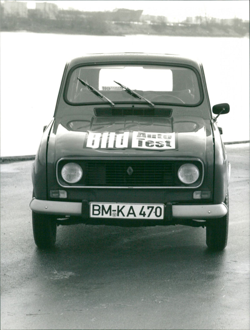 Renault - Vintage Photograph