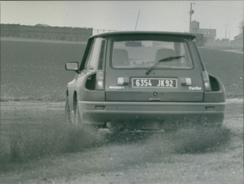 Renault - Vintage Photograph