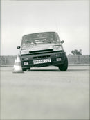 Renault Varius - Vintage Photograph