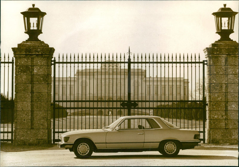 Mercedes-Benz 450 SLC - Vintage Photograph