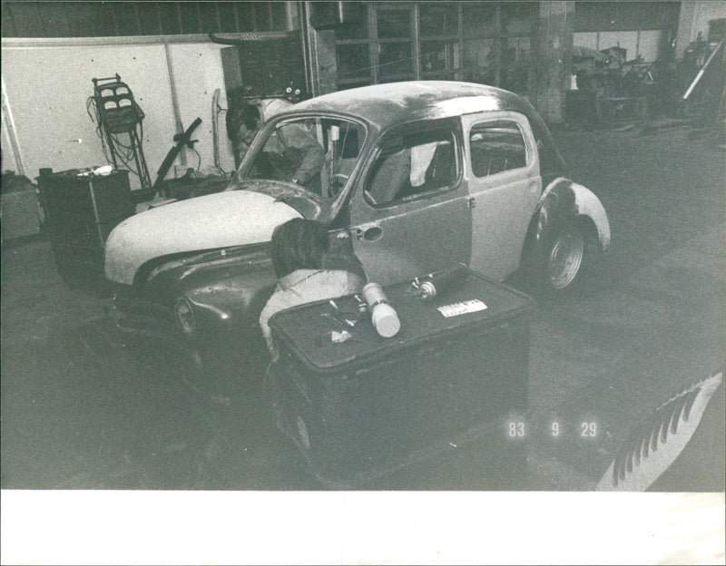 Renault 4CV (1946-1961) - Vintage Photograph