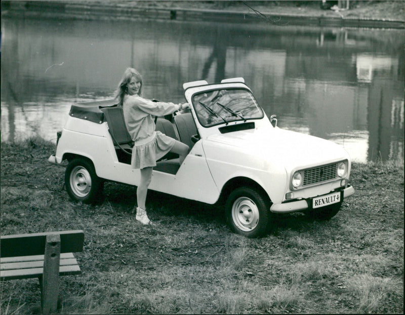 Renault 4 - Vintage Photograph