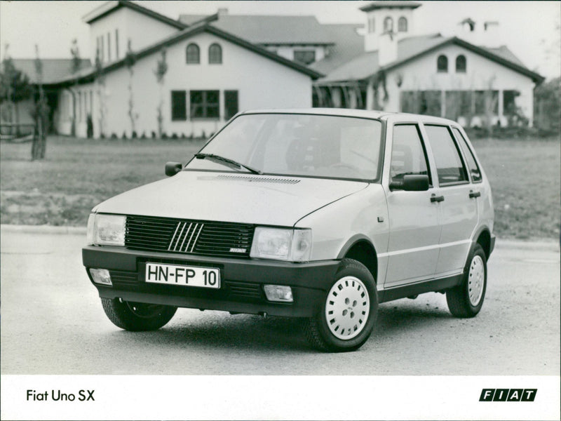 Fiat Uno SX - Vintage Photograph