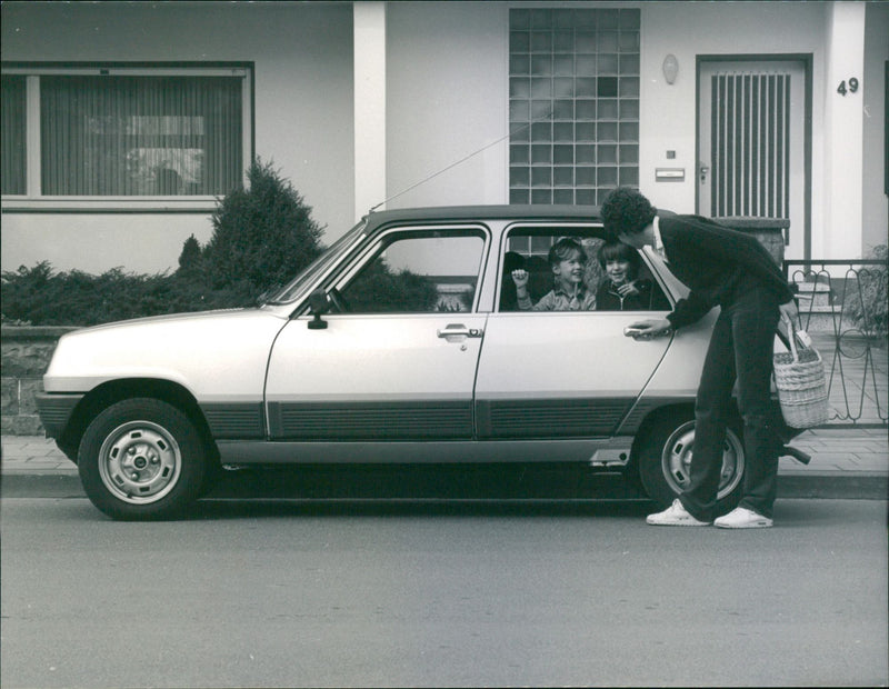 Renault - Vintage Photograph