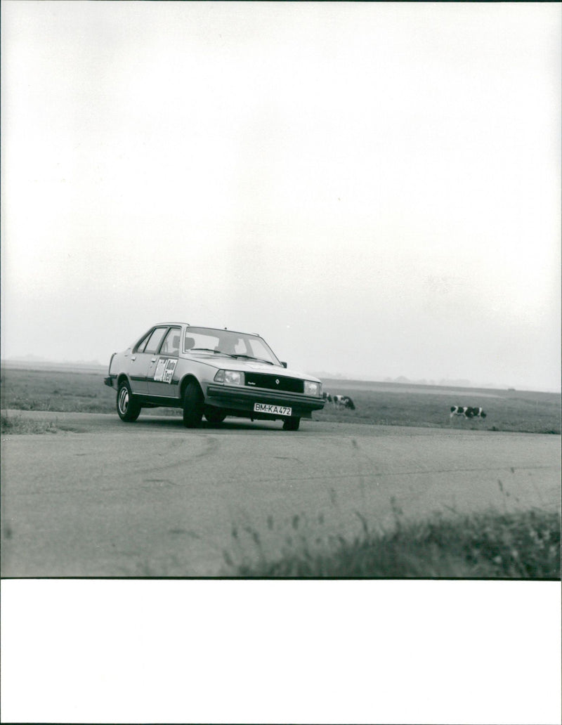 Renault - Vintage Photograph