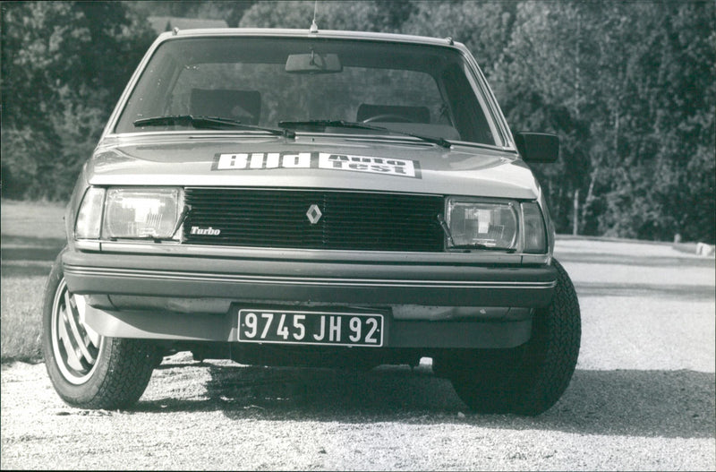 Renault - Vintage Photograph