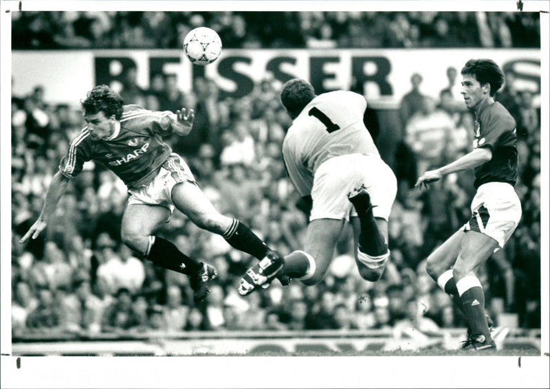 Manhattan v Liverpool - Vintage Photograph