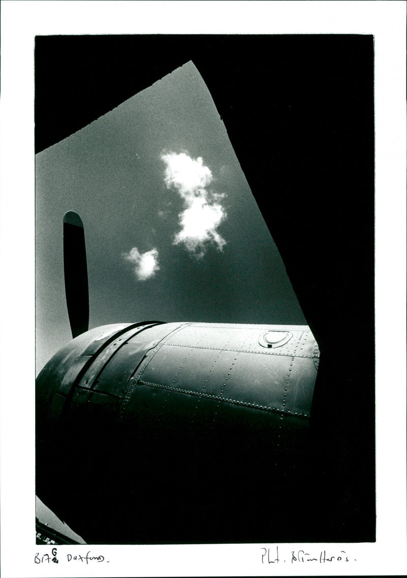B17F Daxfand - Vintage Photograph