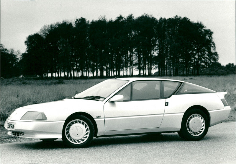 Renault GTA V6 Turbo - Vintage Photograph