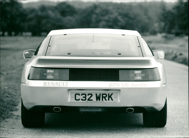 Renault GTA V6 Turbo - Vintage Photograph