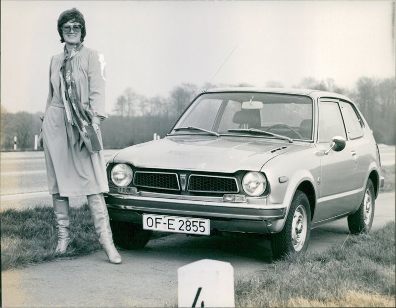 Opel. - Vintage Photograph