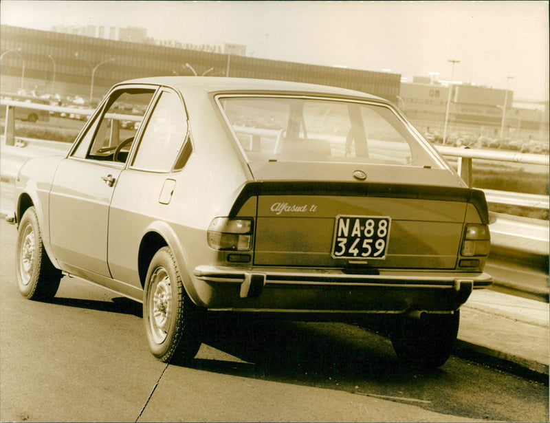 Alfa Romeo Alfasud TL - Vintage Photograph