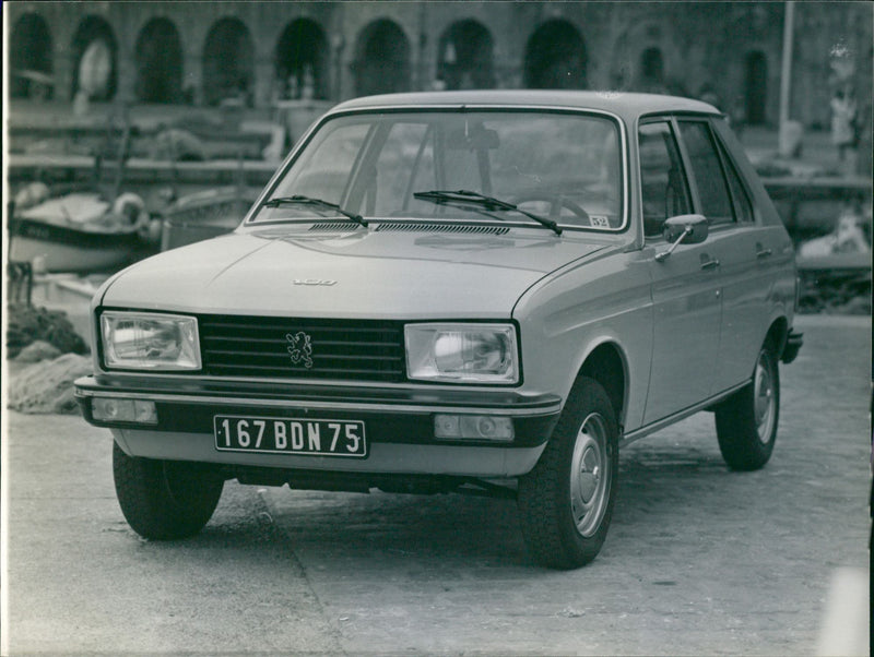 Peugeot 104 - Vintage Photograph
