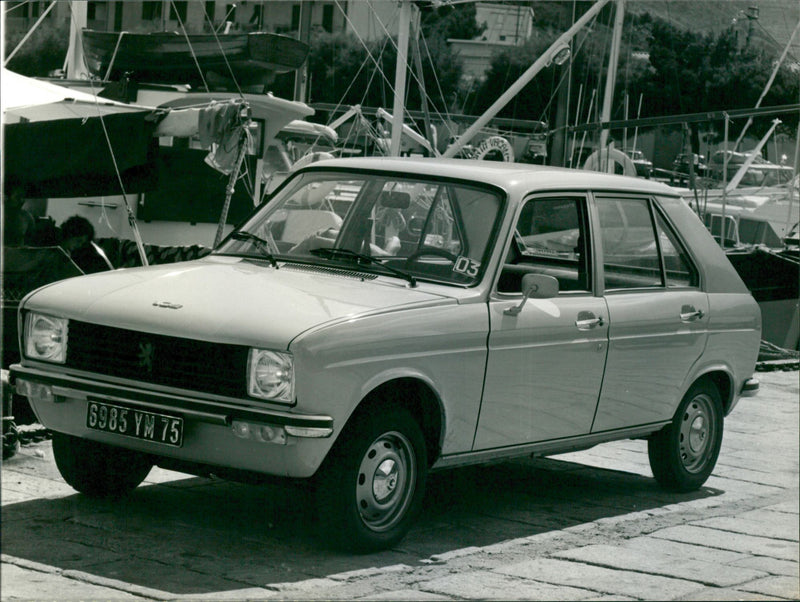Peugeot 104 - Vintage Photograph
