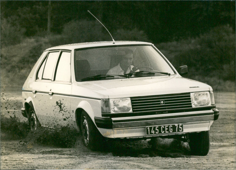 Chrysler. - Vintage Photograph