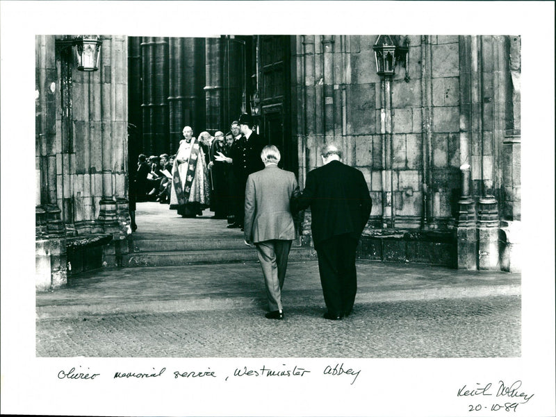 Olivier Memorial Service. - Vintage Photograph