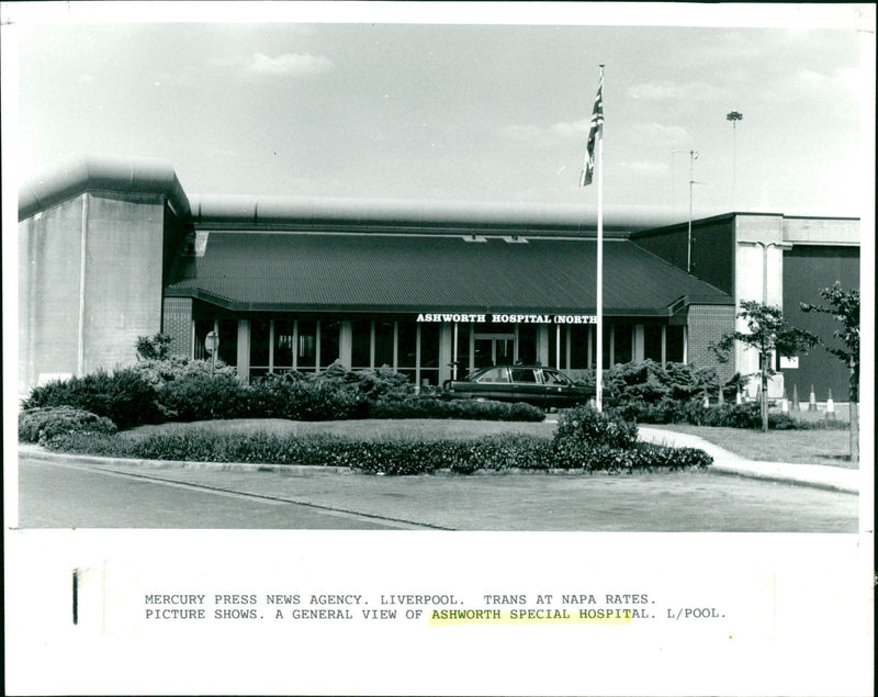 ROLE MUSIC PRESS ROYAL - Vintage Photograph