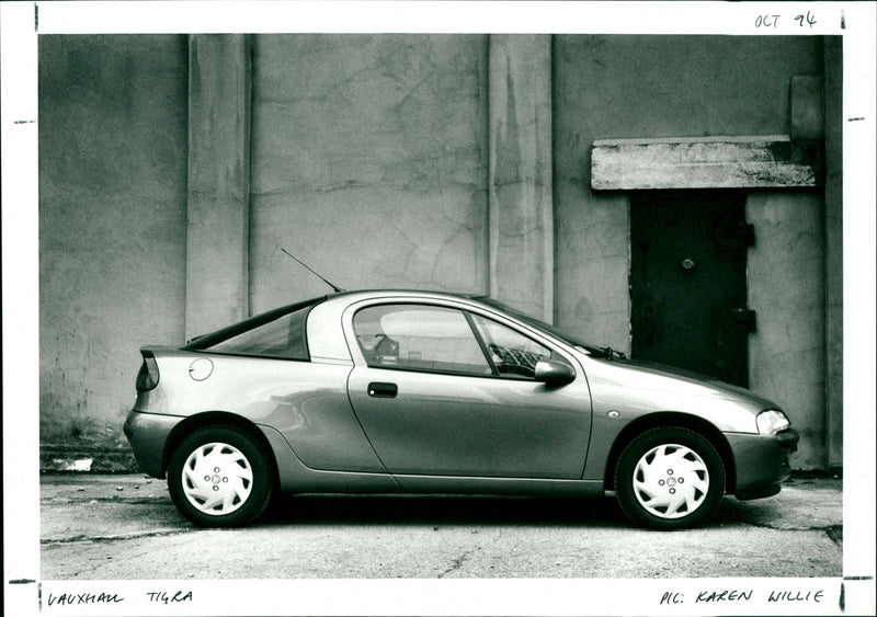 Vauxhall Tigra - Vintage Photograph