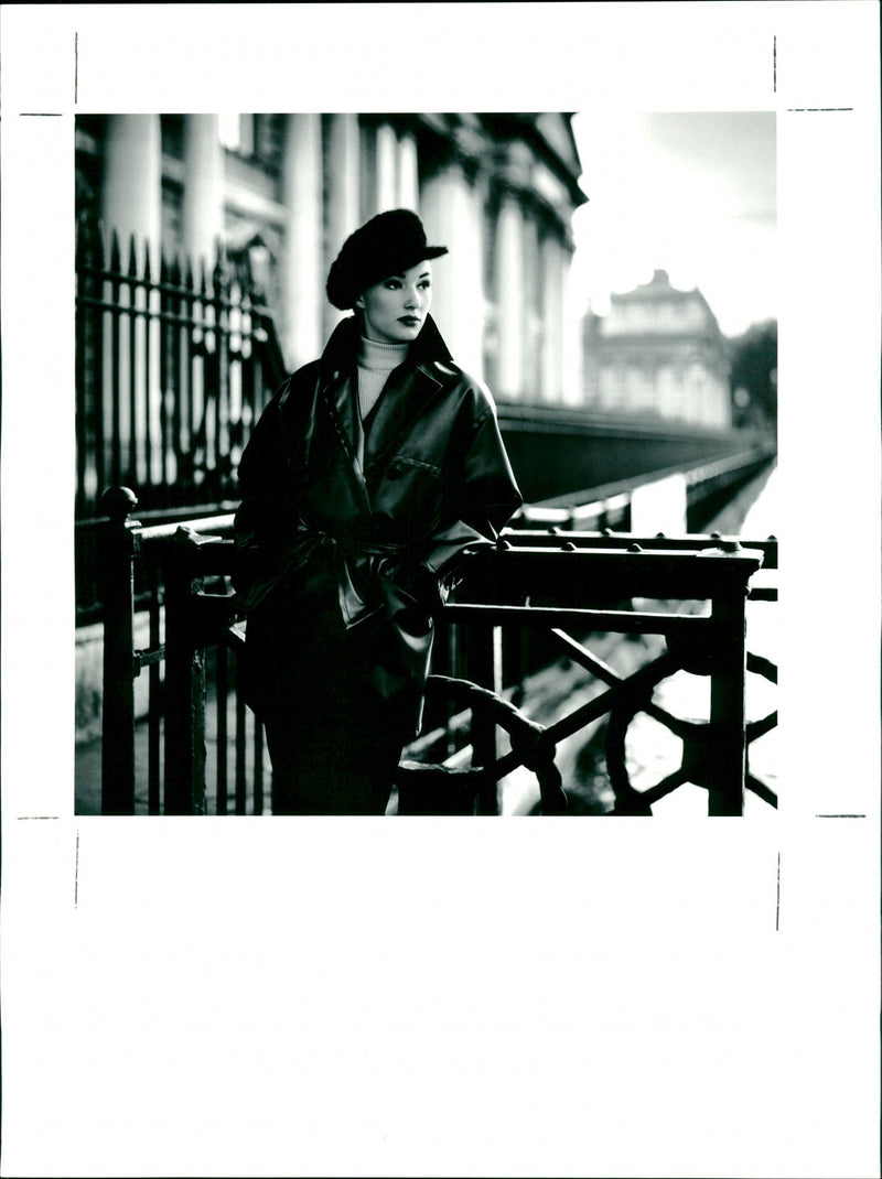 Fashion, Thursday 5th November - Vintage Photograph