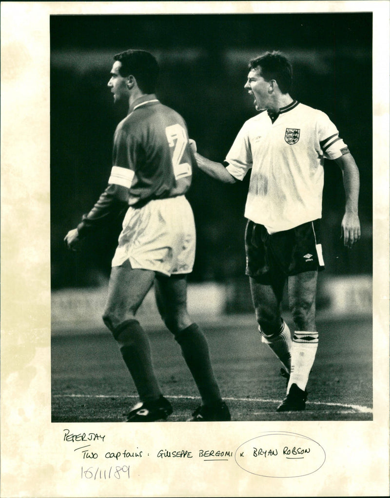 Bryan Robson - Vintage Photograph