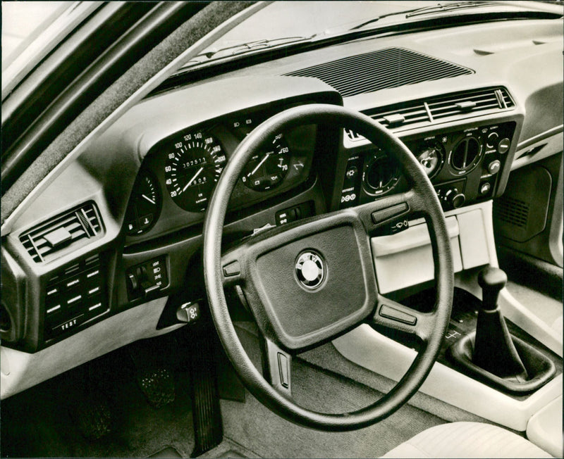 BMW 7-Series - Vintage Photograph