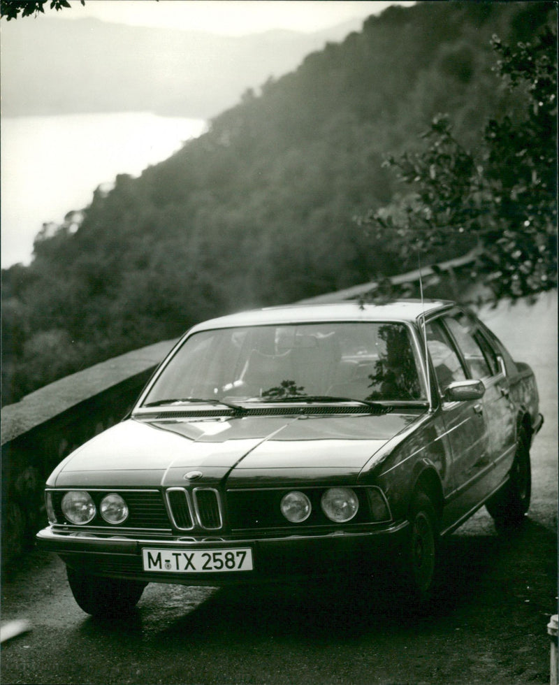 BMW 7-Series - Vintage Photograph