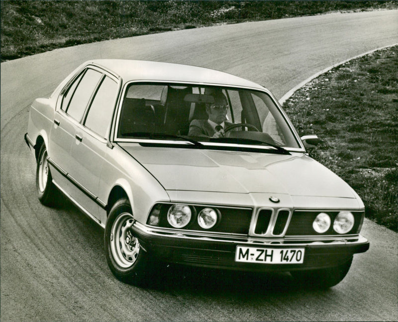 BMW 7-Series - Vintage Photograph