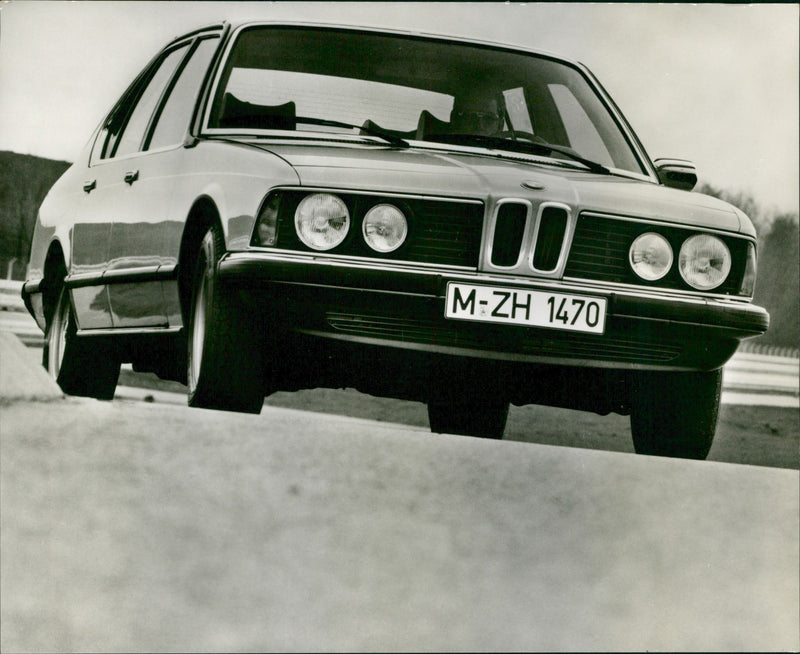 BMW 7-Series - Vintage Photograph