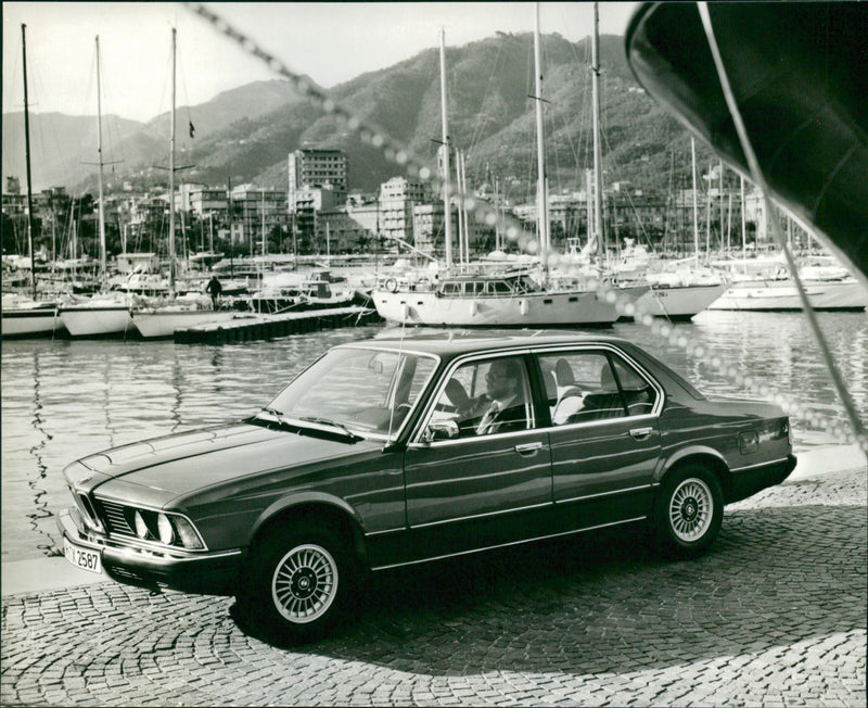 BMW 7-Series - Vintage Photograph