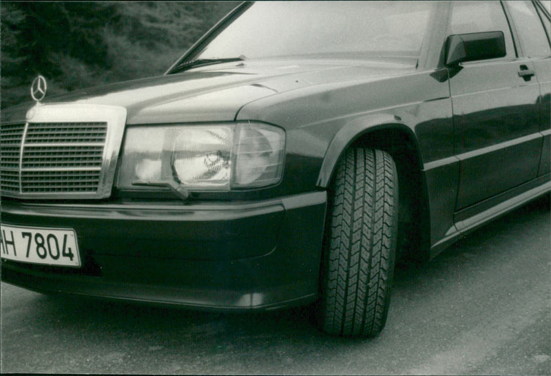 Mercedes Benz 190E 2.3-16 - Vintage Photograph