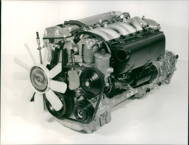 Mercedes-Benz 200 D - Vintage Photograph