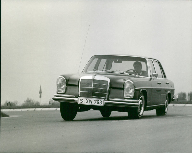 Mercedes-Benz 300 SEL - Vintage Photograph