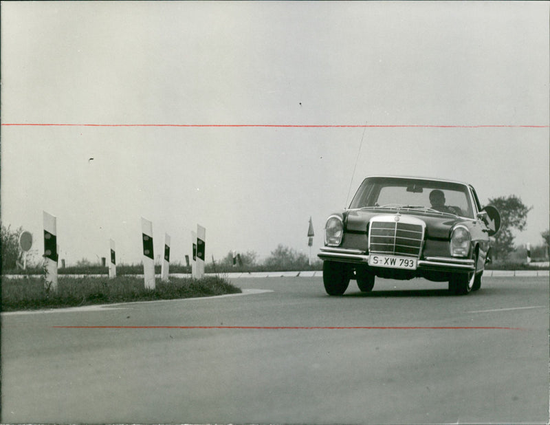 Mercedes-Benz 300 SEL - Vintage Photograph