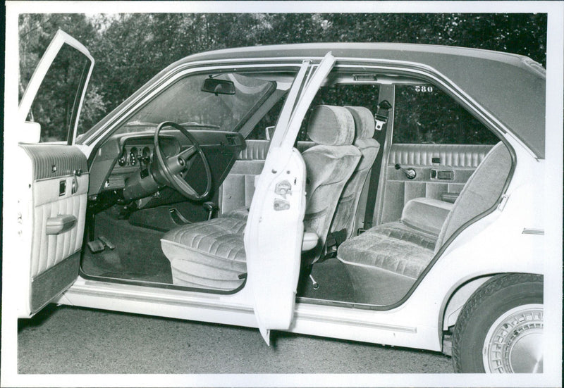 Chrysler Simca 2 L Automatic - Vintage Photograph