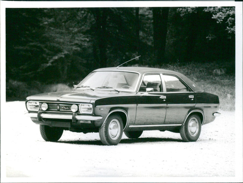 Chrysler 1610/2 L Automatic - Vintage Photograph